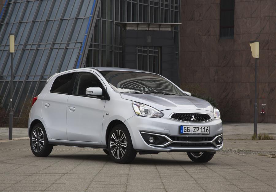  Mitsubishi Space Star 2016 года  (EU) (фото 10 из 45)